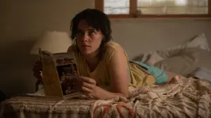 Задник к фильму "Любовь истекает кровью" #556661