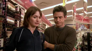 Видео к фильму Lovely & Amazing | LOVELY & AMAZING (2001) Trailer