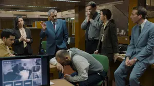 Задник к фильму "Преступники" #376346