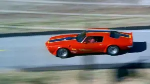 Задник к фильму "Гонки «Пушечное ядро»" #457841