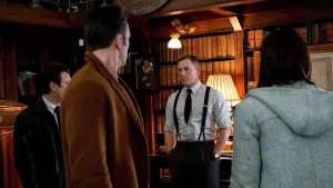 Задник к фильму "Достать ножи" #185003