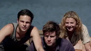 Задник к фильму "Внизу" #447616