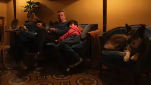 Задник к фильму "Come ti muovi, sbagli" #540042