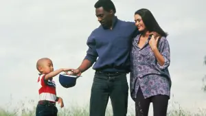 Задник к фильму "Золотой ребенок" #348593