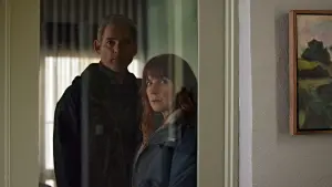 Задник к фильму "Город тайн: Исчезнувшая" #430452