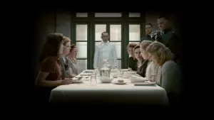 Задник к фильму "Дегустаторши" #607552