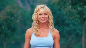 Задник к фильму "DOA: Живым или мертвым" #337214