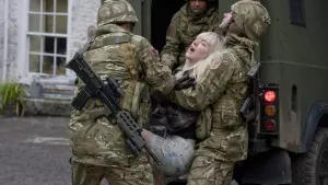 Задник к фильму "Как я теперь люблю" #272744