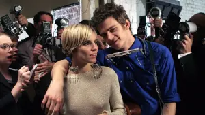 Задник к фильму "Я соблазнила Энди Уорхола" #466493