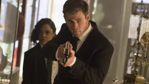 Задник к фильму "Люди в чёрном: Интернэшнл" #318539