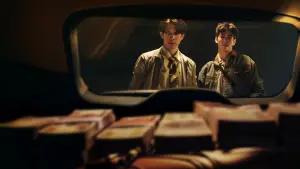 Задник к фильму "Все меня любят, когда я мертв" #635000