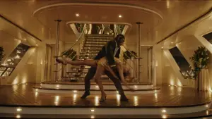 Задник к фильму "Быть лучше: История Робби Уильямса" #575372