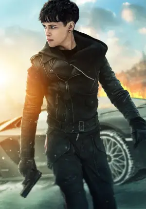 Постер к фильму "Девушка, которая застряла в паутине" #724442