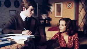 Задник к фильму "Коварство" #321093