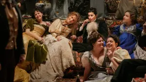 Задник к фильму "Божественная. Сара Бернар" #609302