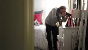 Задник к фильму "Все пустые комнаты" #581723