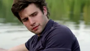 Задник к фильму "Внизу" #447621