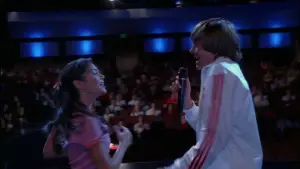 Задник к фильму "Классный мюзикл" #649096