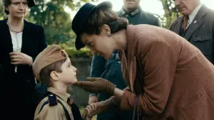 Задник к фильму "Работа без авторства" #186919