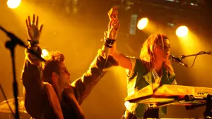 Задник к фильму "Музыка нас связала" #494574