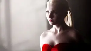 Задник к фильму "Последняя девушка" #422911