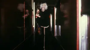 Задник к фильму "Поезд страха" #417523