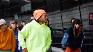 Задник к фильму "Волна в Вайкунтхампураме" #399389