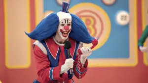 Задник к фильму "Бинго – король утреннего эфира" #179973