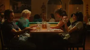 Задник к фильму "Любовь истекает кровью" #434545