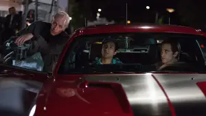 Задник к фильму "Стрингер" #625926