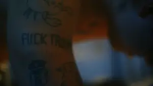 Задник к фильму "The Serpent