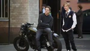 Задник к фильму "Маме снова 17" #736449