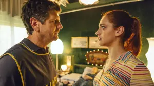 Задник к фильму "Спрячь бабушку в холодильнике" #299882