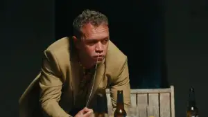 Задник к фильму "Пожиратель птиц" #664046