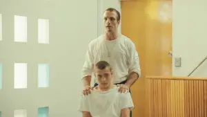 Задник к фильму "Внутри" #698146