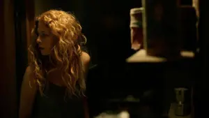 Задник к фильму "Гость" #417869