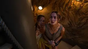 Задник к фильму "Примат" #510091