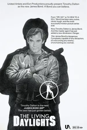 Постер к фильму "007: Искры из глаз" #637805