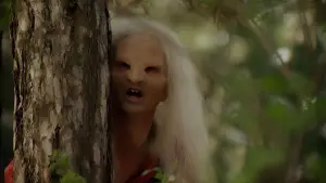 Задник к фильму "Поворот не туда 5: Кровное родство" #661776