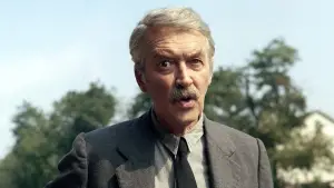 Задник к фильму "Парад дураков" #717508