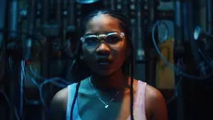 Задник к фильму "Сердитая чёрная девушка и её монстр" #391338