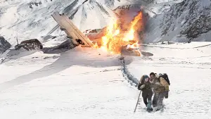 Задник к фильму "Между нами горы" #273598