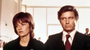 Задник к фильму "Наваждение" #461217