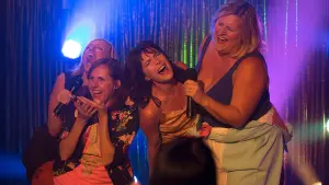 Задник к фильму "Весёлый ужин мамочек" #344951