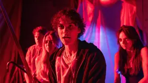 Задник к фильму "Нелюди" #408007