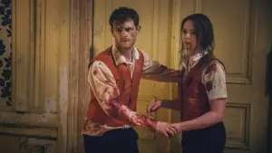 Задник к фильму "Ужаленные" #461479