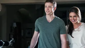 Задник к фильму "Секс по дружбе" #272977