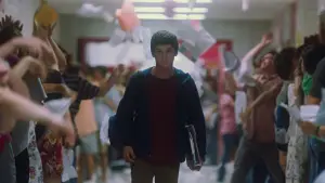 Задник к фильму "Хорошо быть тихоней" #680535