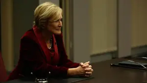 Задник к фильму "Тайна 7 сестер" #235209