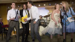 Задник к фильму "Рики и Флэш" #394203